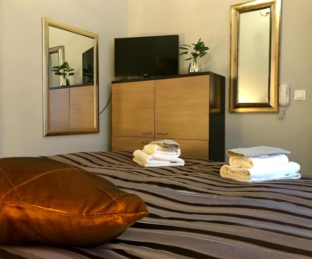 Brno Center Whirlpool Apartment Eksteriør billede